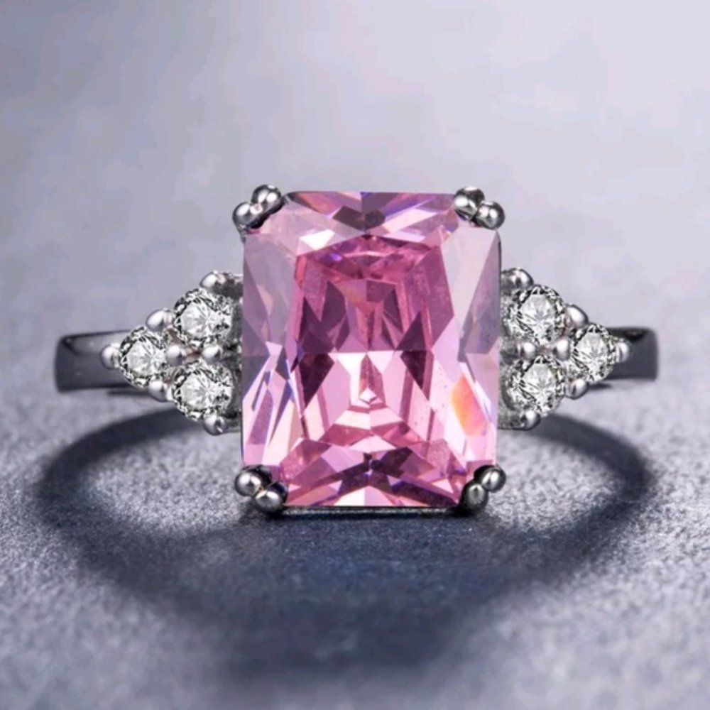 New 925 Sterling Silver Princess Cut Sapphire Ring - Picture 2 of 3